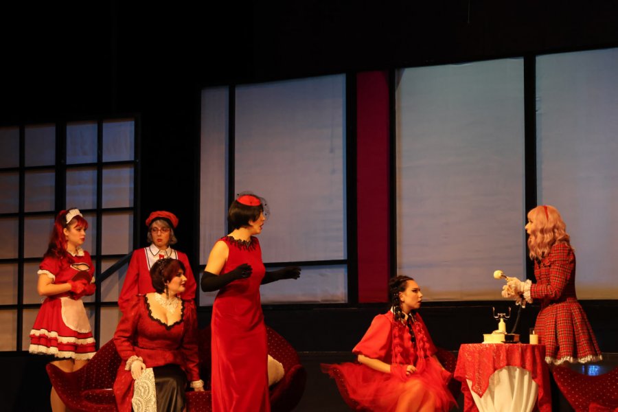 Детективная комедия с женским лицом